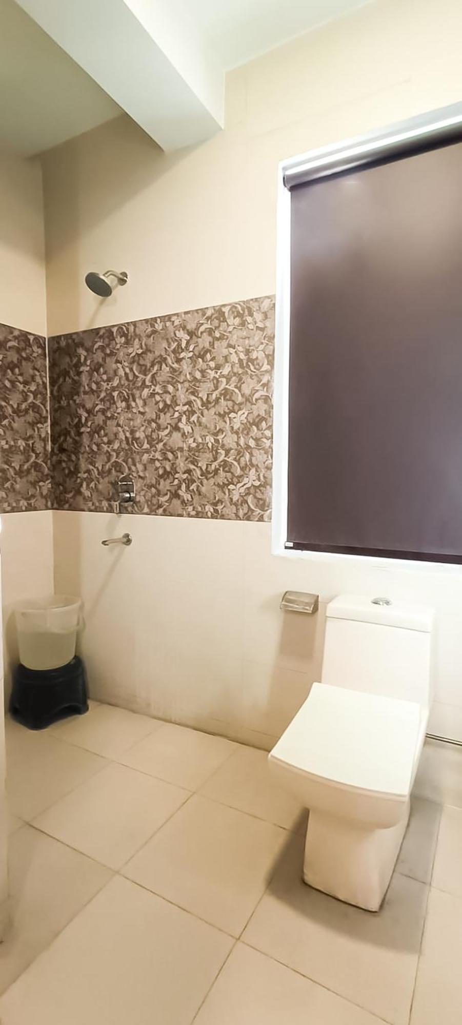 Lagoon - Opp Select City Mall New Delhi